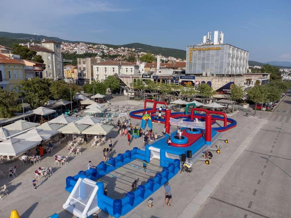 Apartment Lona Crikvenica Bagian luar foto