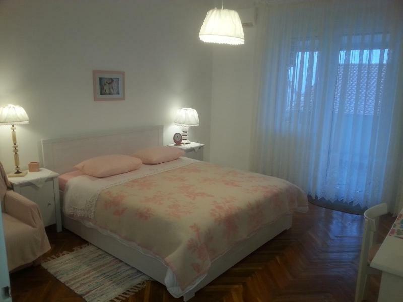 Apartment Lona Crikvenica Bagian luar foto